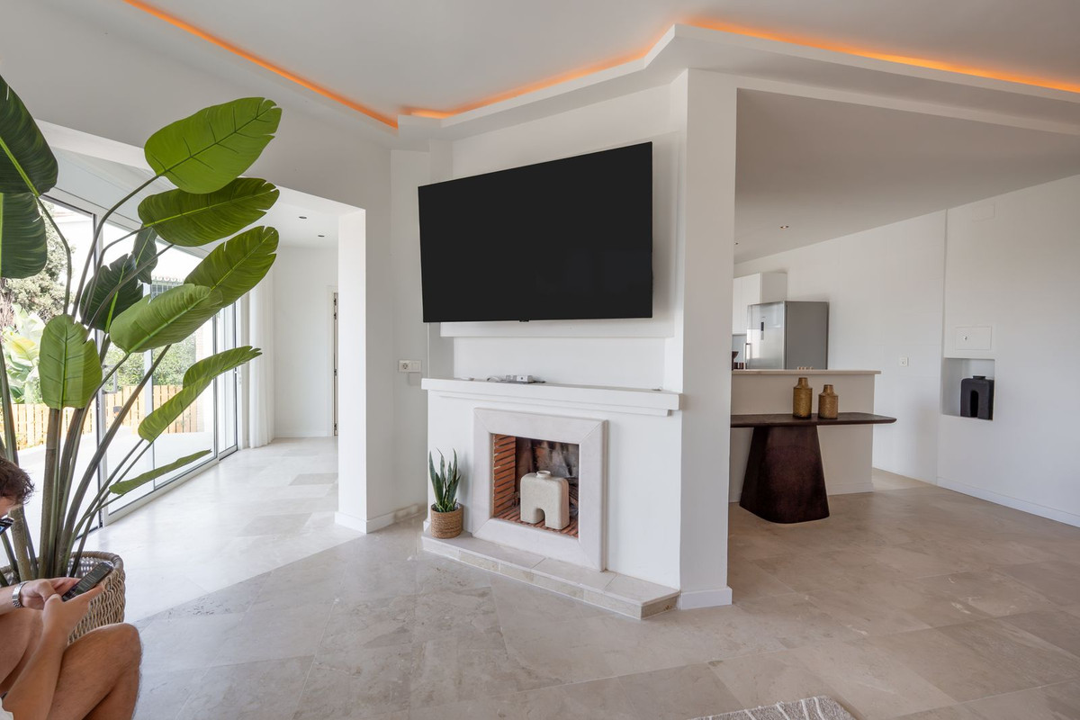 Huis te koop in Guadalmina Alta | 4 slaapkamers H5202802