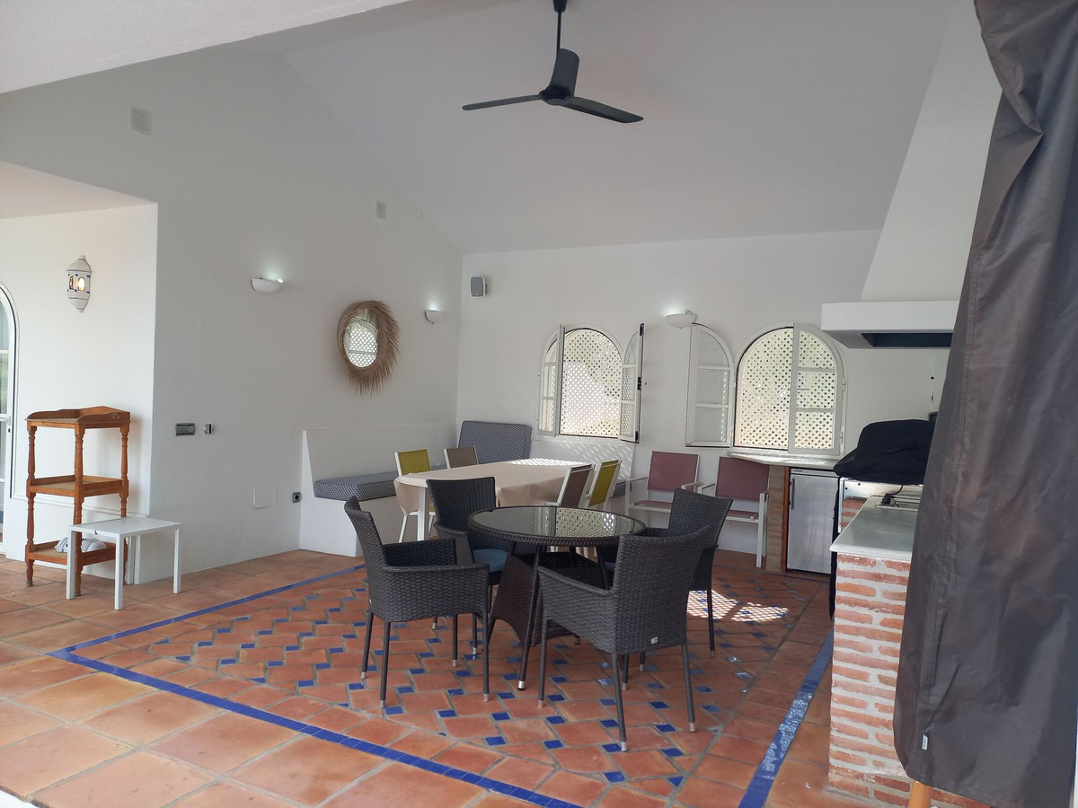 Huis te koop in Guadalmina Alta | 5 slaapkamers H5205895