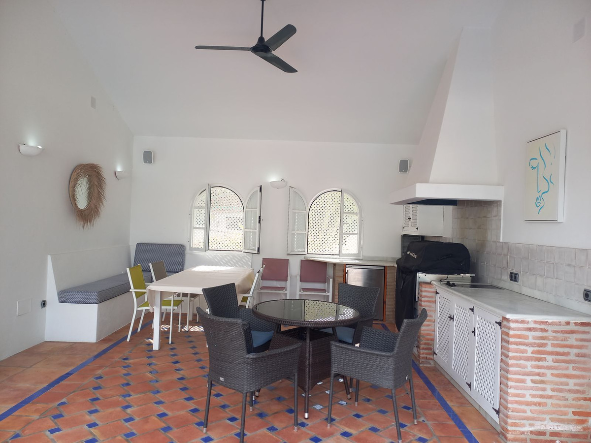 Huis te koop in Guadalmina Alta | 5 slaapkamers H5205895