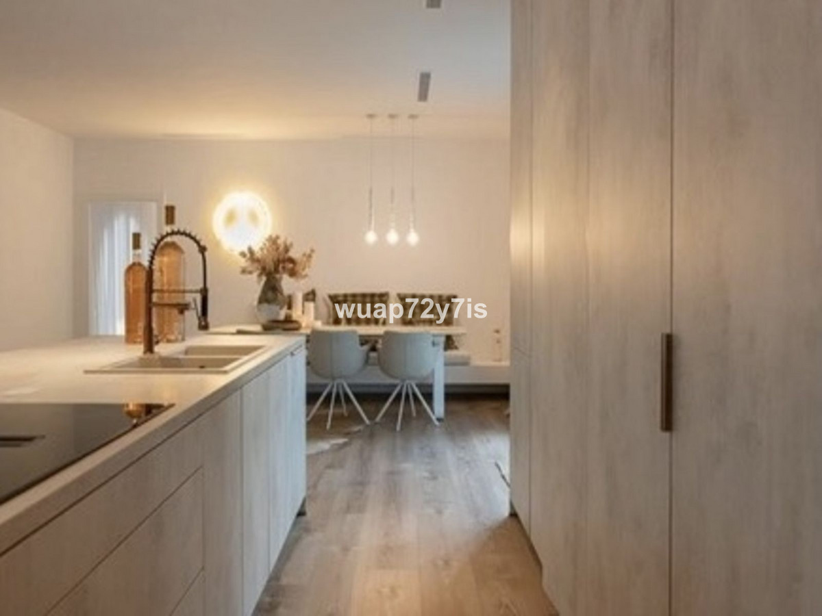 Huis te koop in Guadalmina Alta | 4 slaapkamers H5210365