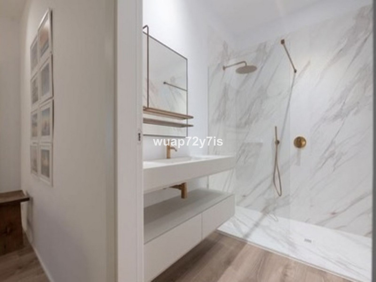 Huis te koop in Guadalmina Alta | 4 slaapkamers H5210365