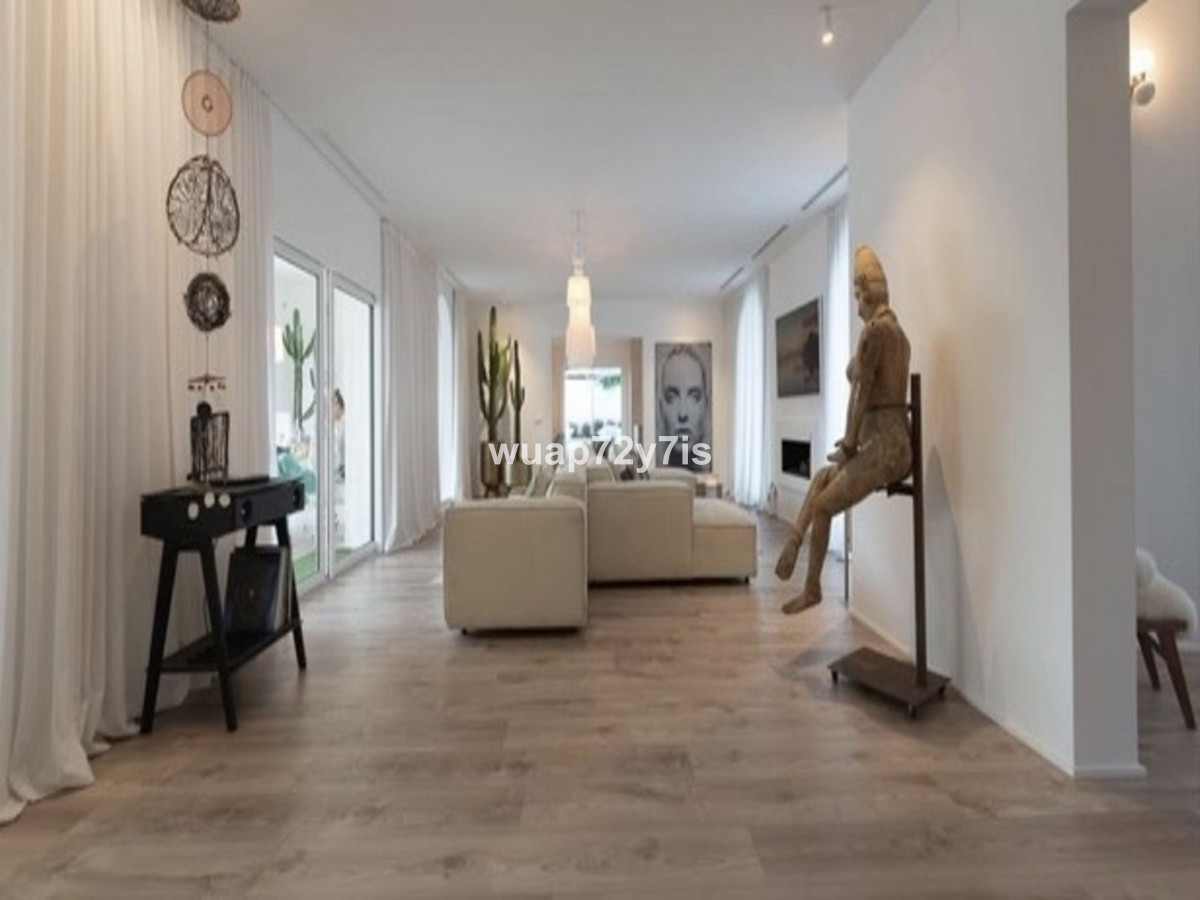 Huis te koop in Guadalmina Alta | 4 slaapkamers H5210365