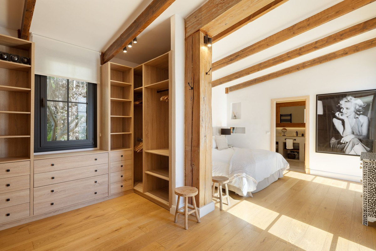 Huis te koop in Guadalmina Alta | 8 slaapkamers H5223181