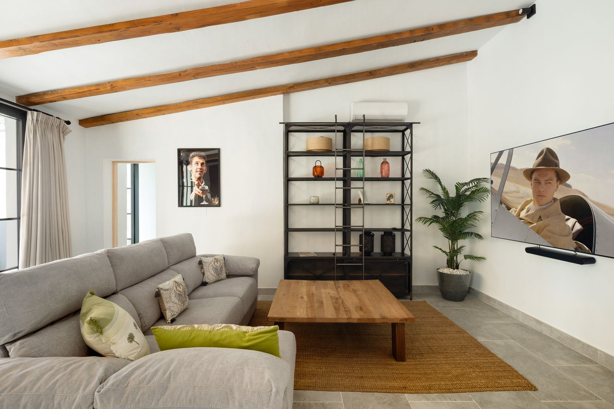 Huis te koop in Guadalmina Alta | 8 slaapkamers H5223181