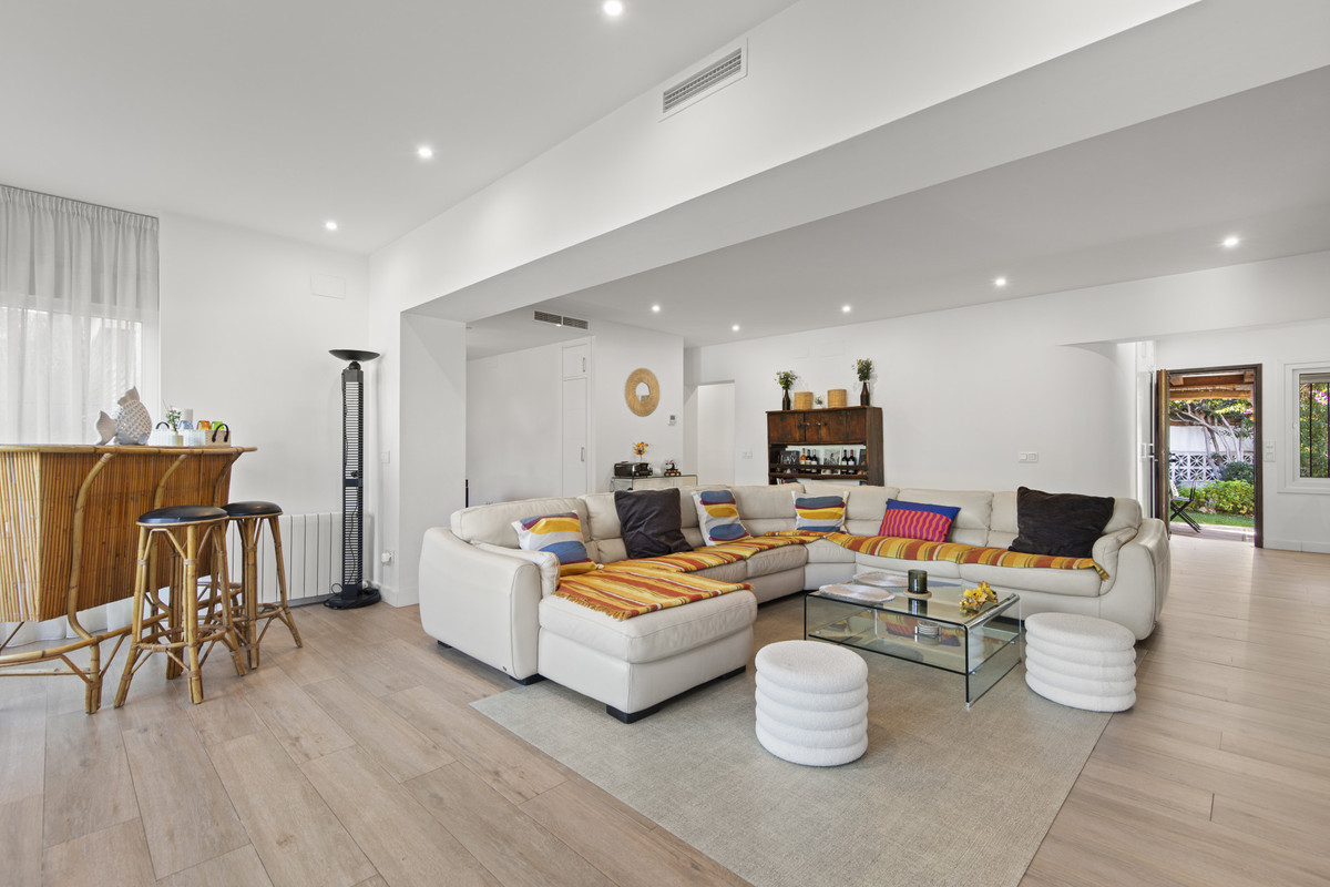 Huis te koop in Guadalmina Alta | 4 slaapkamers H5227861