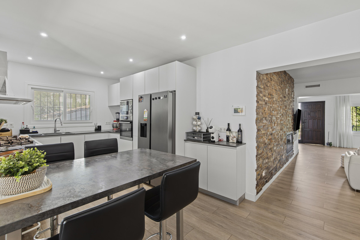 Huis te koop in Guadalmina Alta | 4 slaapkamers H5227861