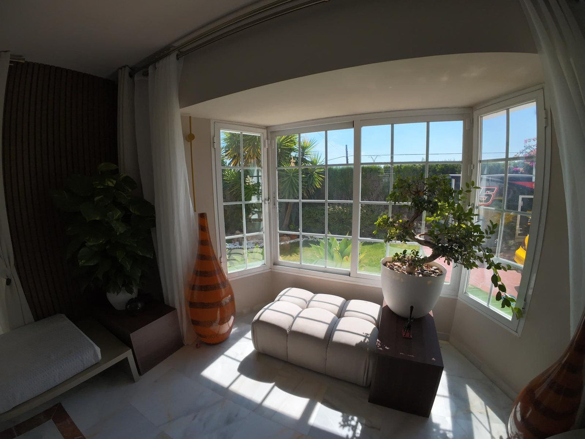 Huis te koop in Guadalmina Alta | 7 slaapkamers H5230405