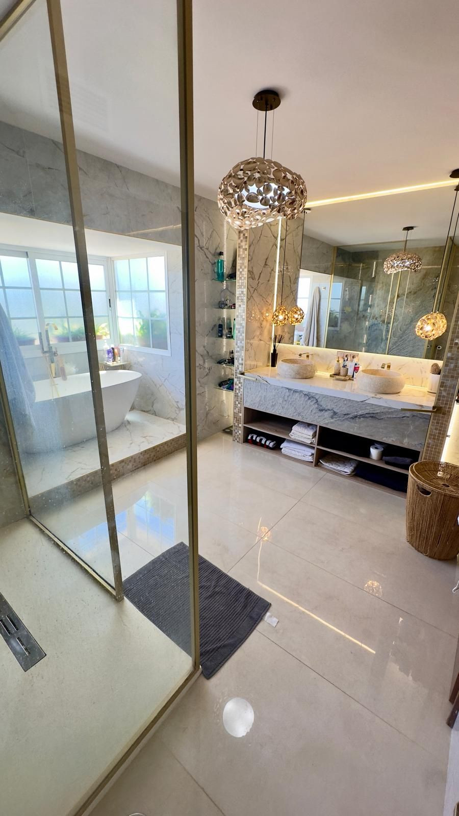 Huis te koop in Guadalmina Alta | 7 slaapkamers H5230405