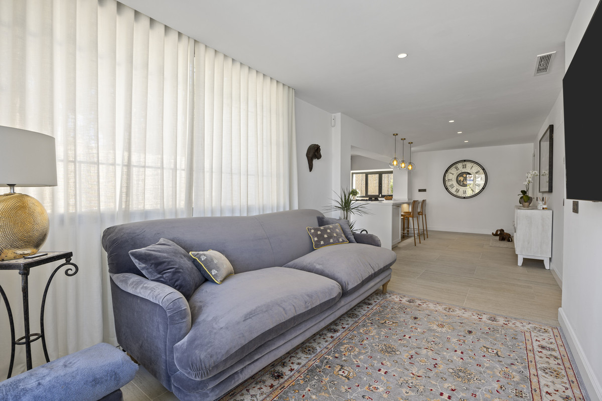 Huis te koop in Guadalmina Alta | 5 slaapkamers H5264038