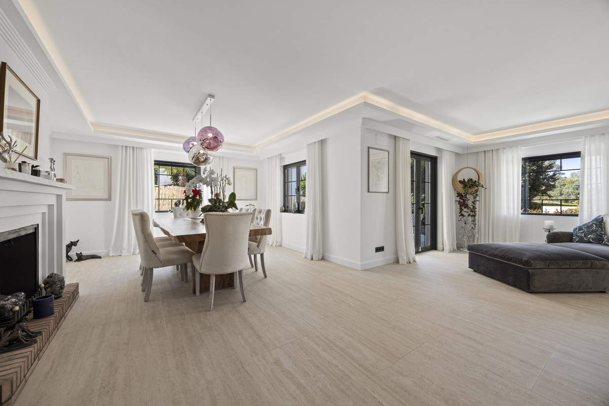 Huis te koop in Guadalmina Alta | 5 slaapkamers H5264038