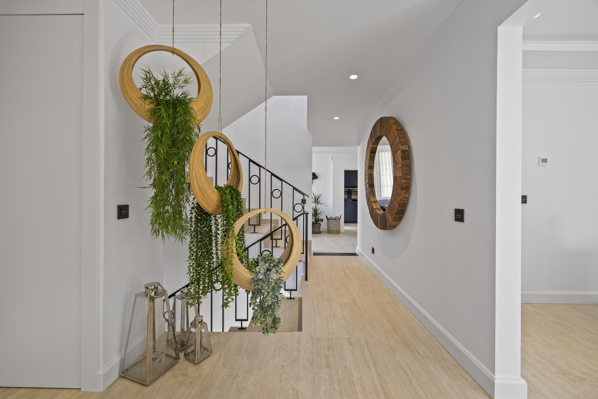 Huis te koop in Guadalmina Alta | 5 slaapkamers H5264038