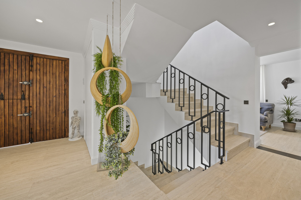 Huis te koop in Guadalmina Alta | 5 slaapkamers H5264038