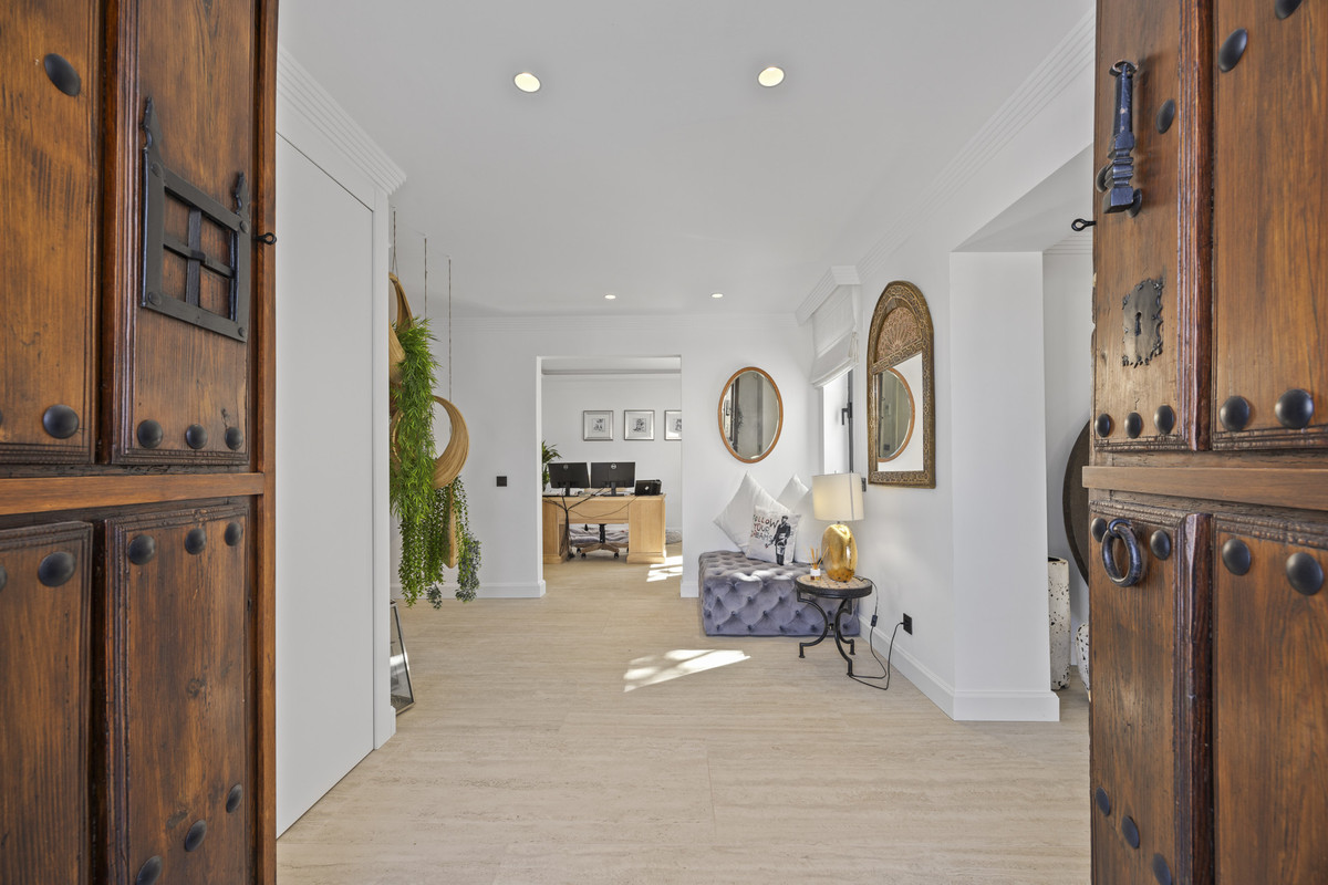 Huis te koop in Guadalmina Alta | 5 slaapkamers H5264038