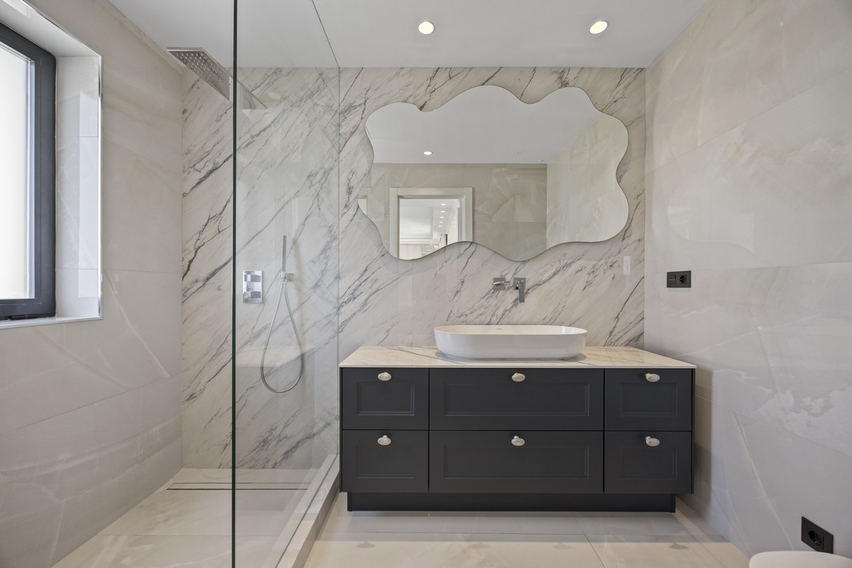 Huis te koop in Guadalmina Alta | 5 slaapkamers H5264038