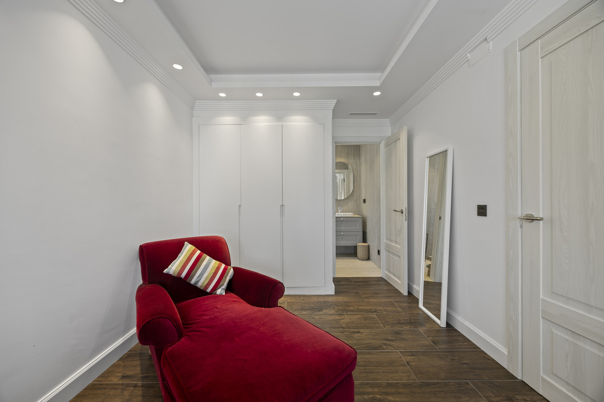 Huis te koop in Guadalmina Alta | 5 slaapkamers H5264038