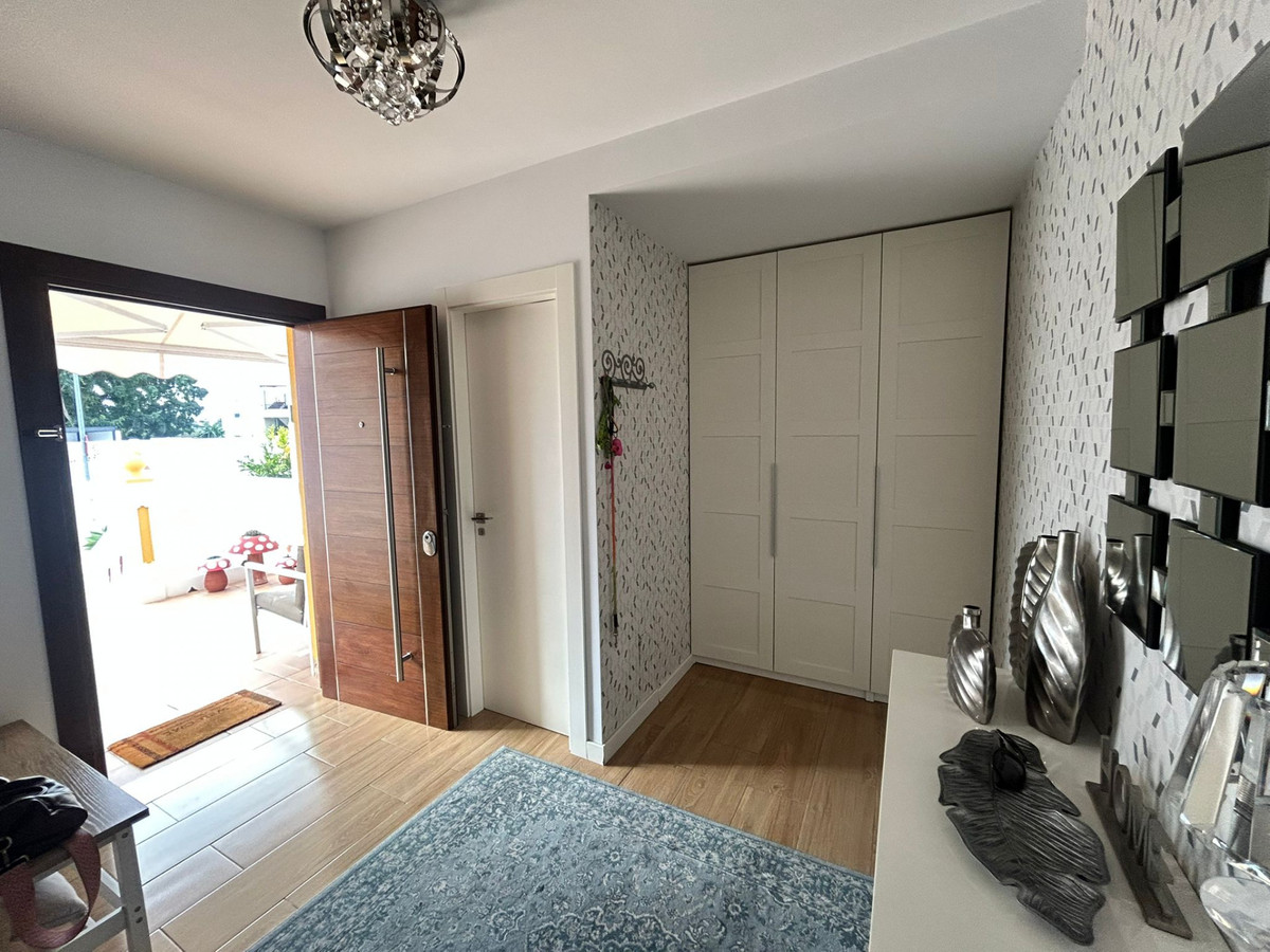 Huis te koop in Guadalmina Alta | 4 slaapkamers H5283214