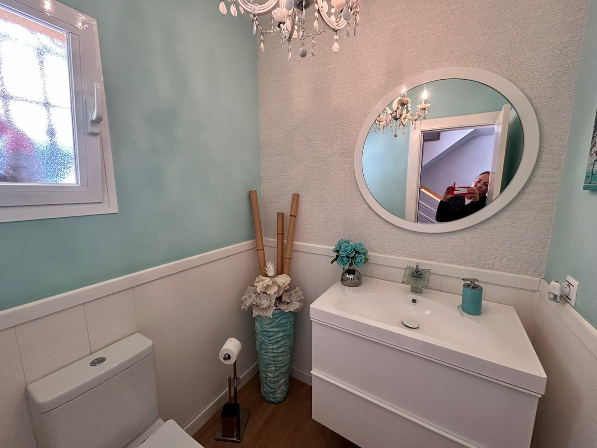 Huis te koop in Guadalmina Alta | 4 slaapkamers H5283214