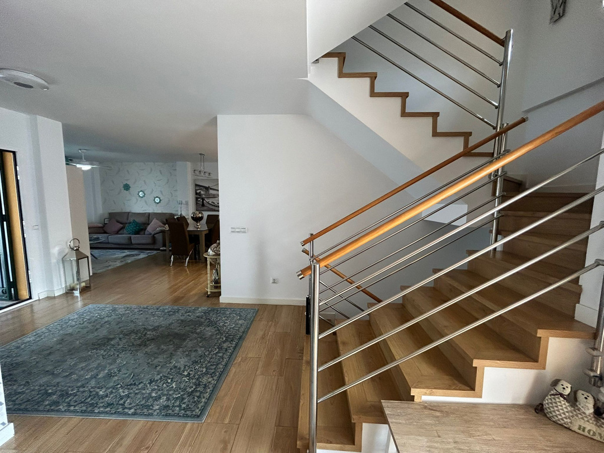 Huis te koop in Guadalmina Alta | 4 slaapkamers H5283214