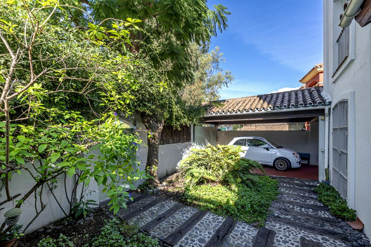 Huis te koop in Guadalmina Alta | 3 slaapkamers H5305180