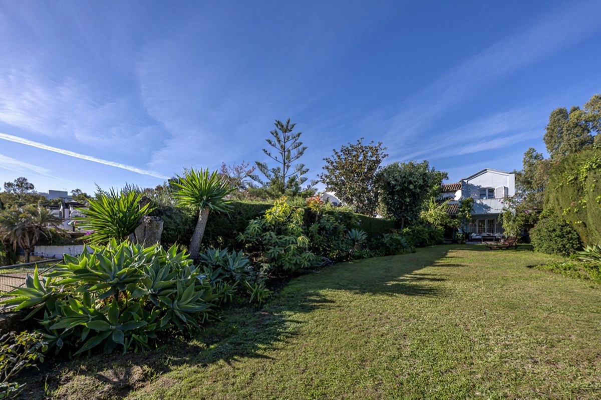 Huis te koop in Guadalmina Alta | 3 slaapkamers H5305180