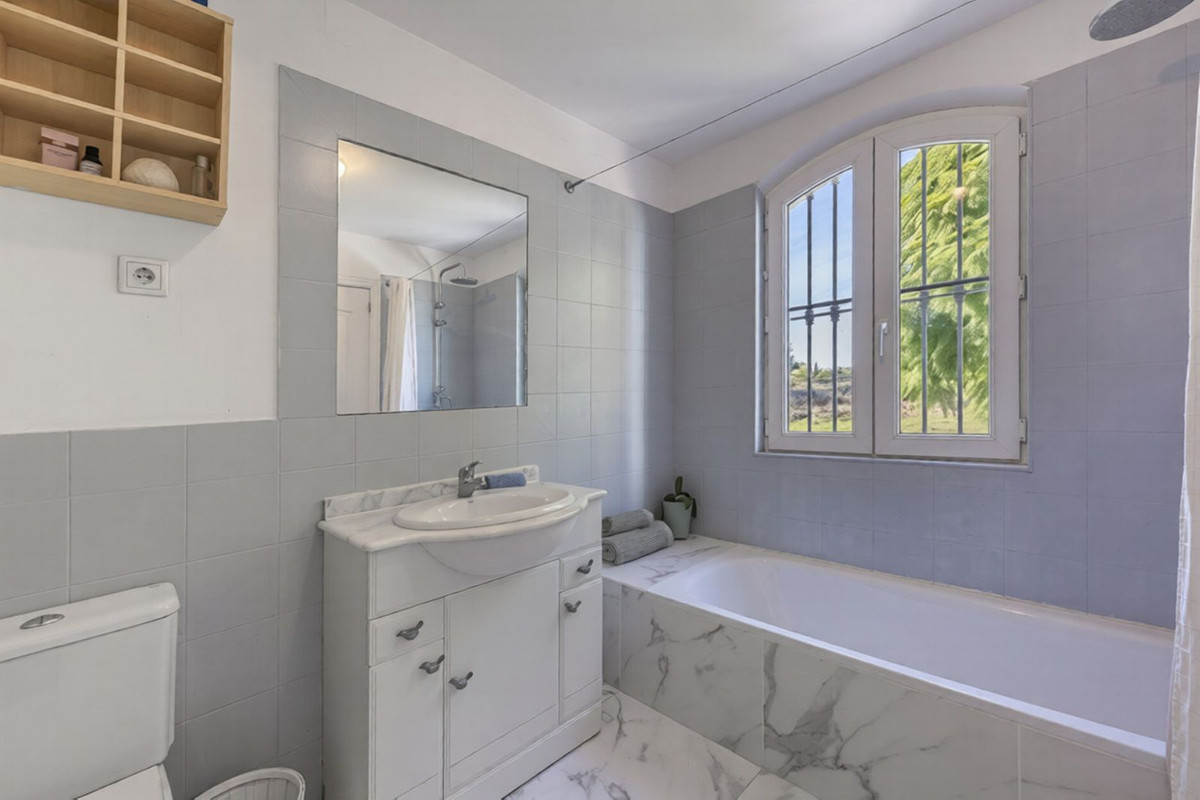 Huis te koop in Guadalmina Alta | 3 slaapkamers H5305180