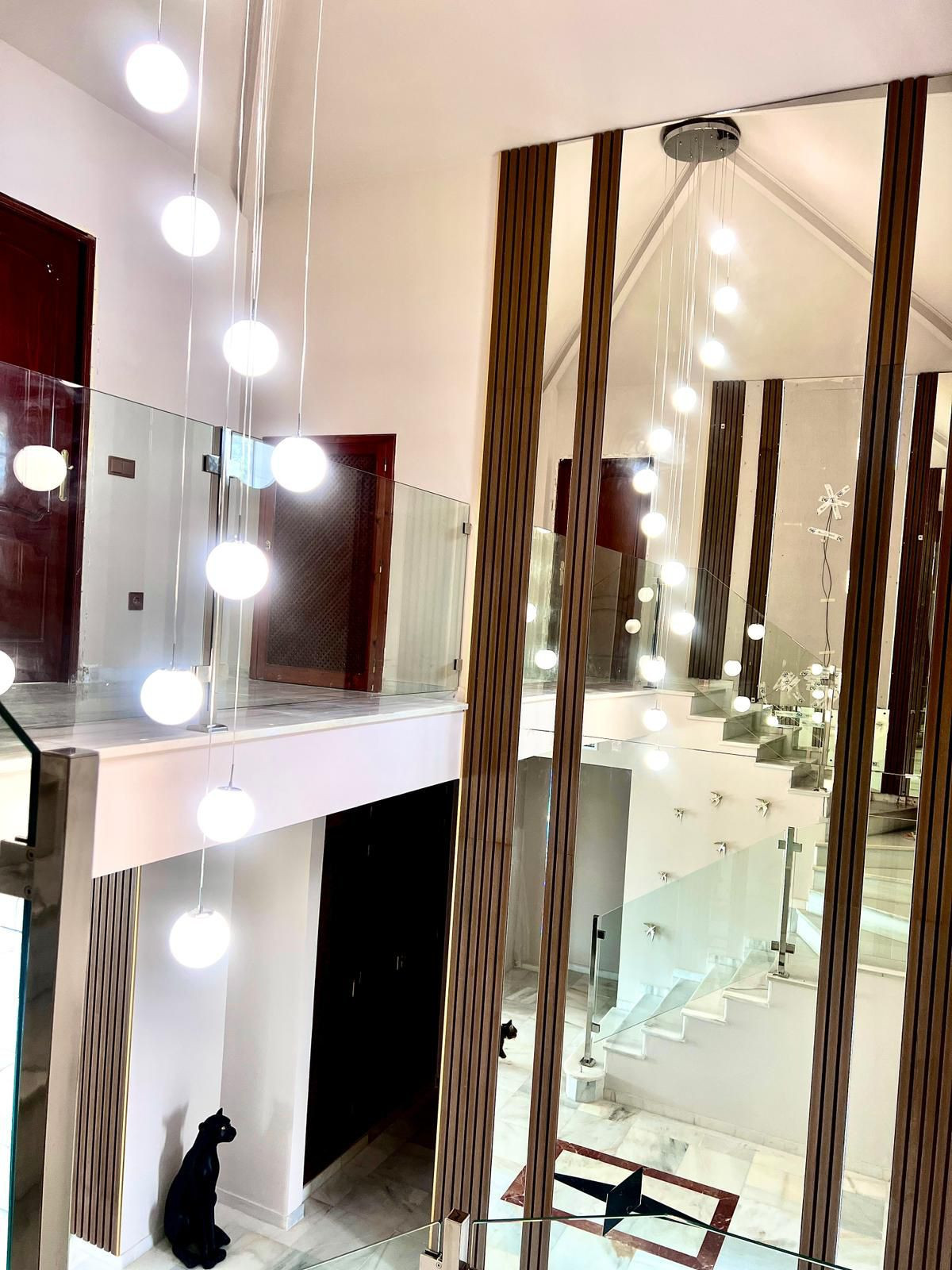 Huis te koop in Guadalmina Alta | 7 slaapkamers H5319010