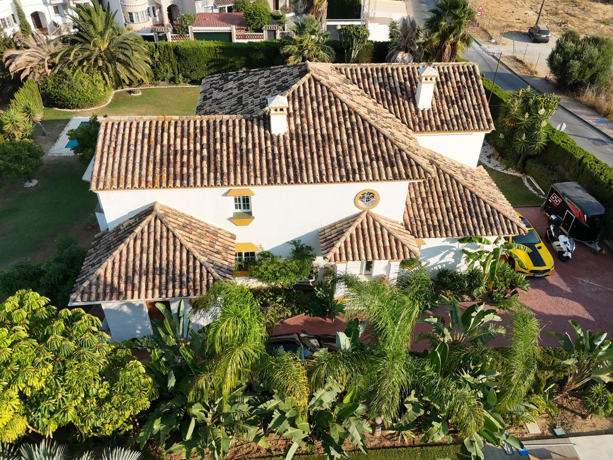 Huis te koop in Guadalmina Alta | 7 slaapkamers H5319010