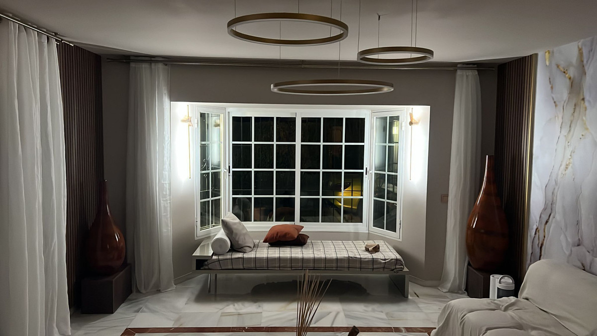 Huis te koop in Guadalmina Alta | 7 slaapkamers H5319010