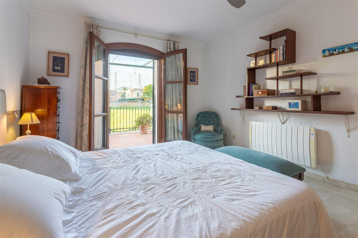 Huis te koop in Guadalmina Alta | 5 slaapkamers H5320693