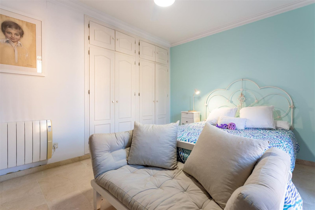 Huis te koop in Guadalmina Alta | 5 slaapkamers H5320693