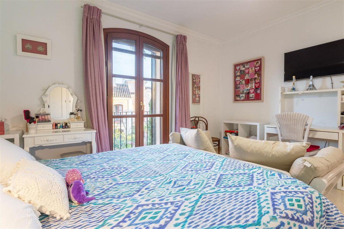 Huis te koop in Guadalmina Alta | 5 slaapkamers H5320693