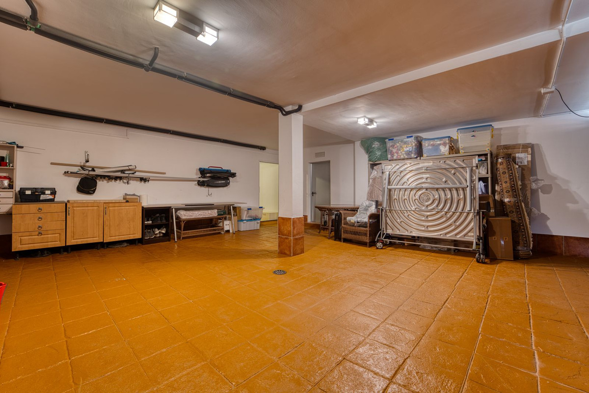 Property main view 40