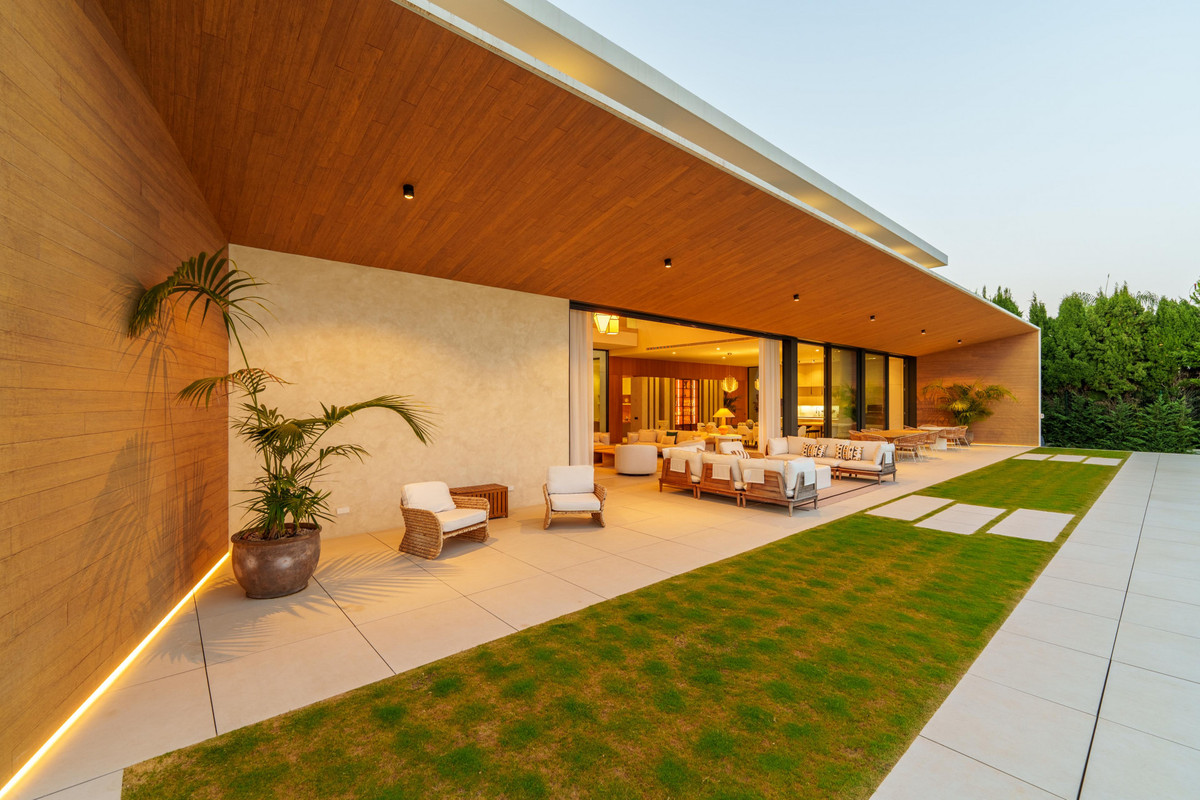 Property main view 52