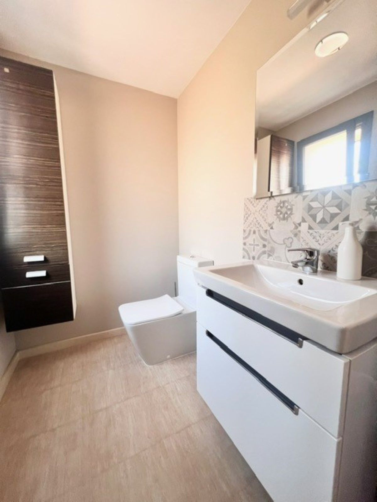 Property main view 23