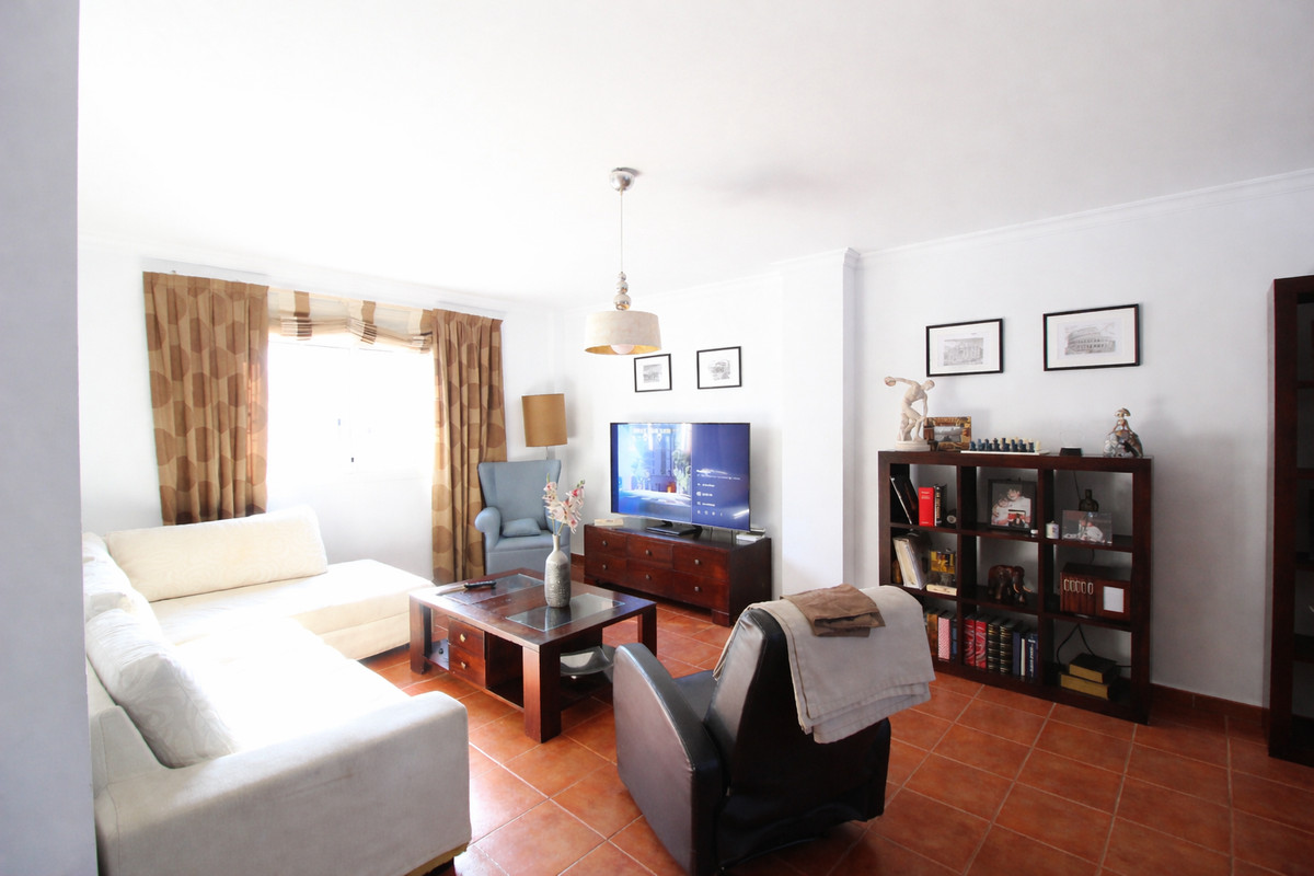 Huis te koop in Guadalmina Alta | 4 slaapkamers H5357815