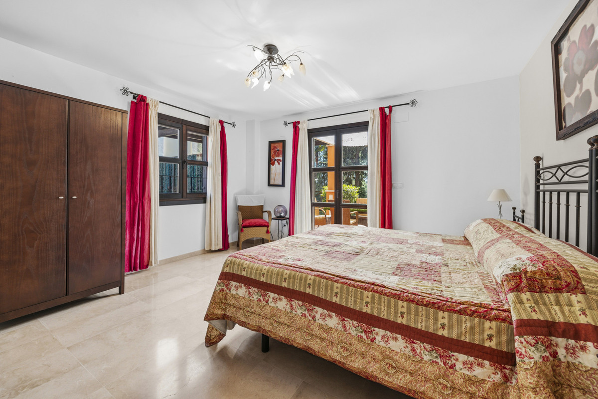 Huis te koop in Guadalmina Alta | 5 slaapkamers H5379259