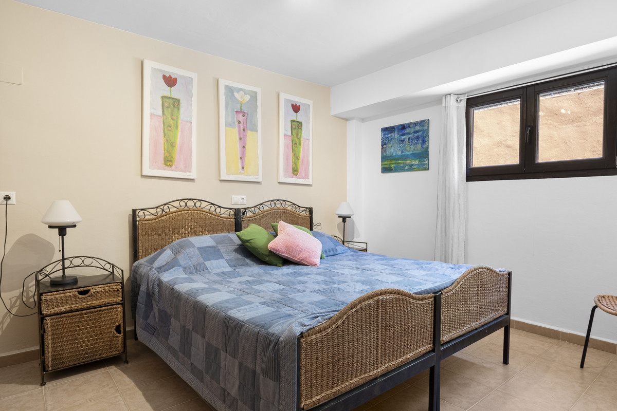 Huis te koop in Guadalmina Alta | 5 slaapkamers H5379259