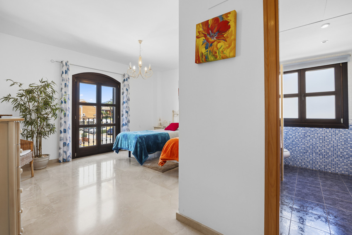 Huis te koop in Guadalmina Alta | 5 slaapkamers H5379259