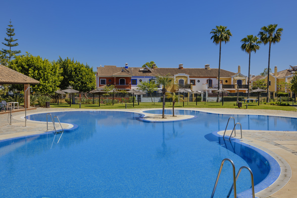Huis te koop in Guadalmina Alta | 5 slaapkamers H5379259