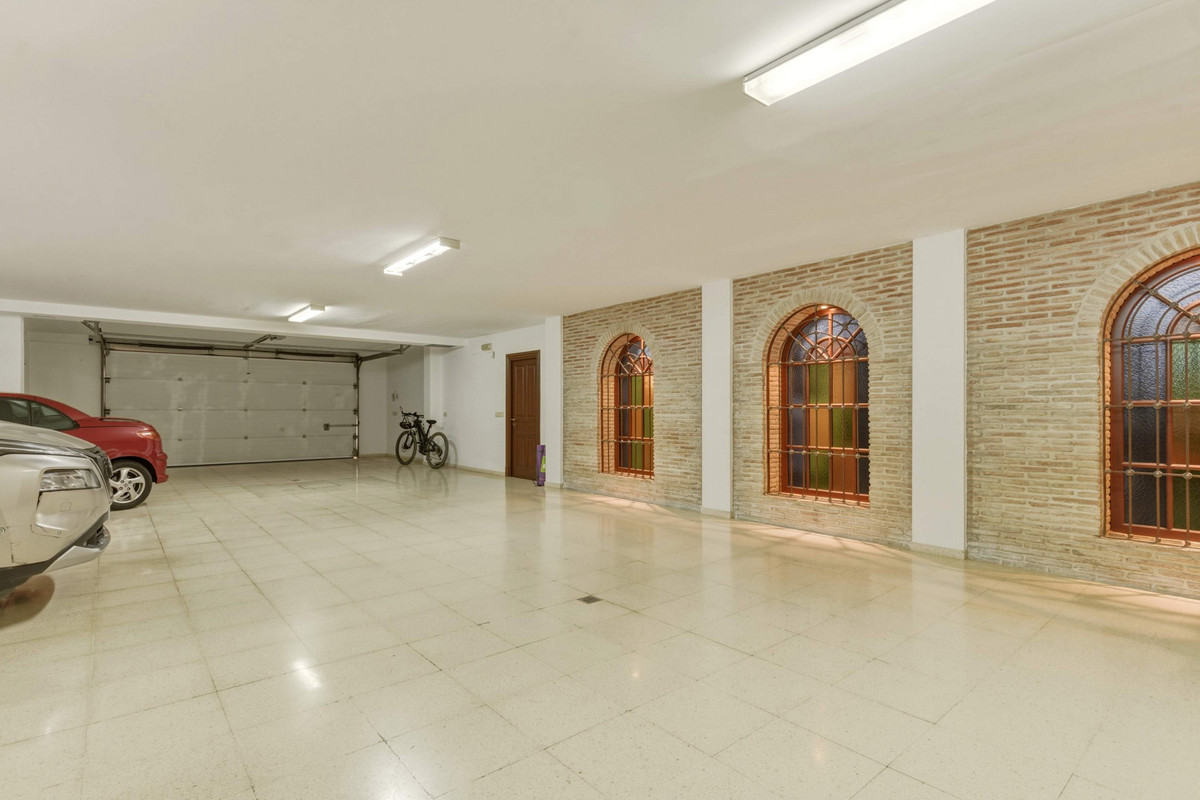 Huis te koop in Guadalmina Alta | 6 slaapkamers H5384119