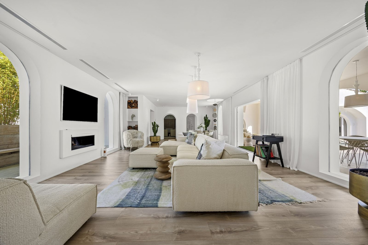 Huis te koop in Guadalmina Alta | 5 slaapkamers H5393230