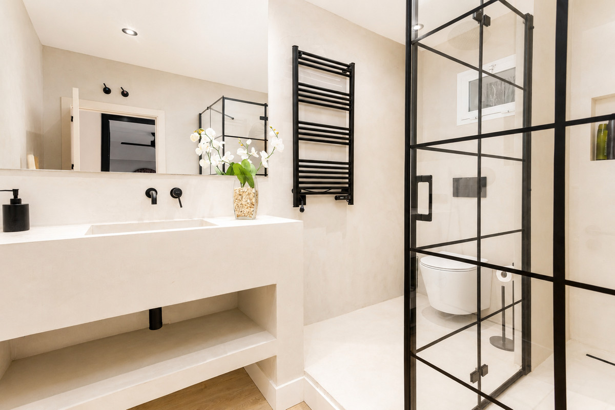 Property main view 33