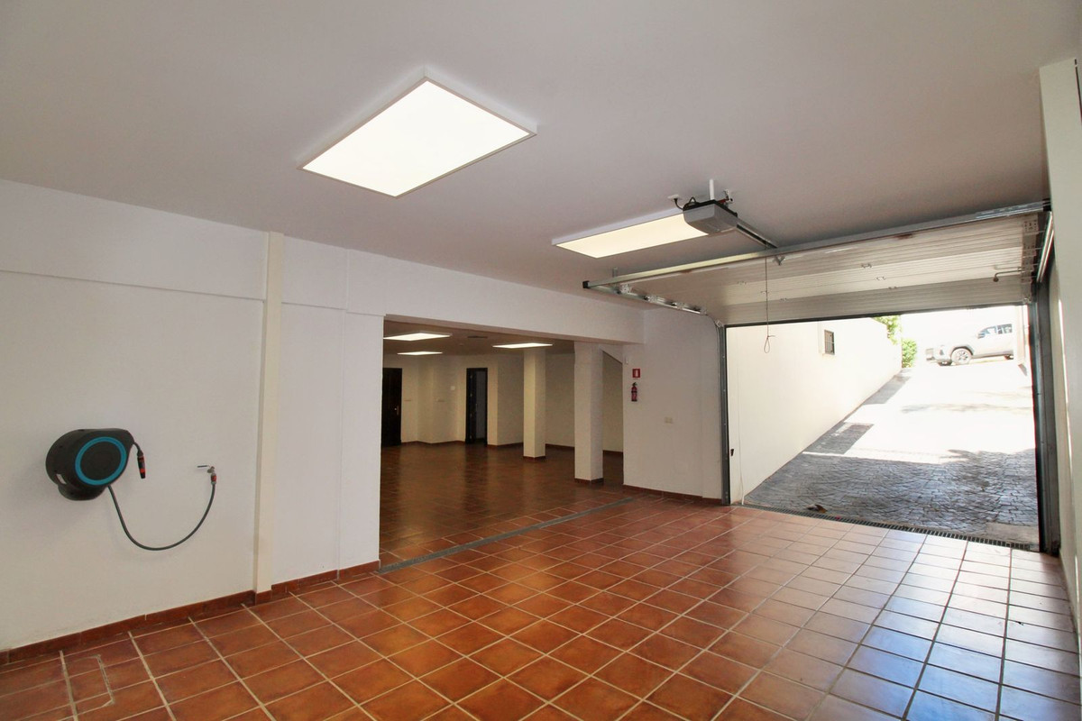 Property main view 36