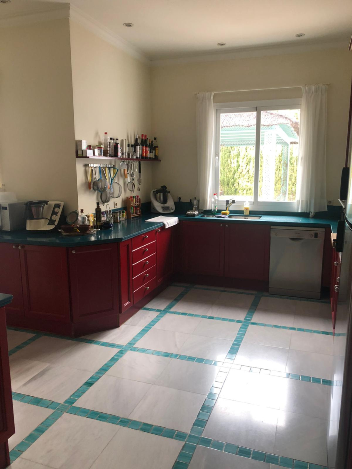 Huis te koop in Guadalmina Baja | 7 slaapkamers H3329614