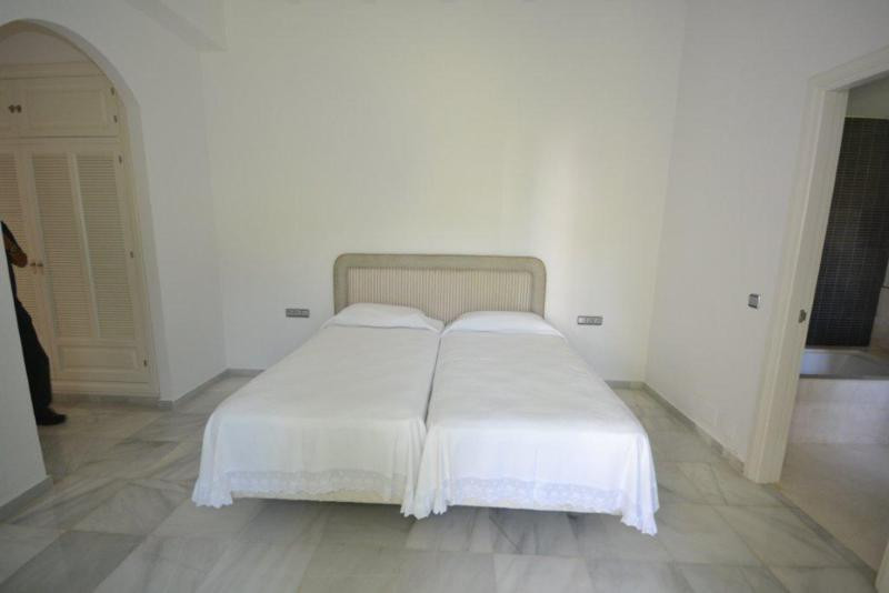 Property main view 40