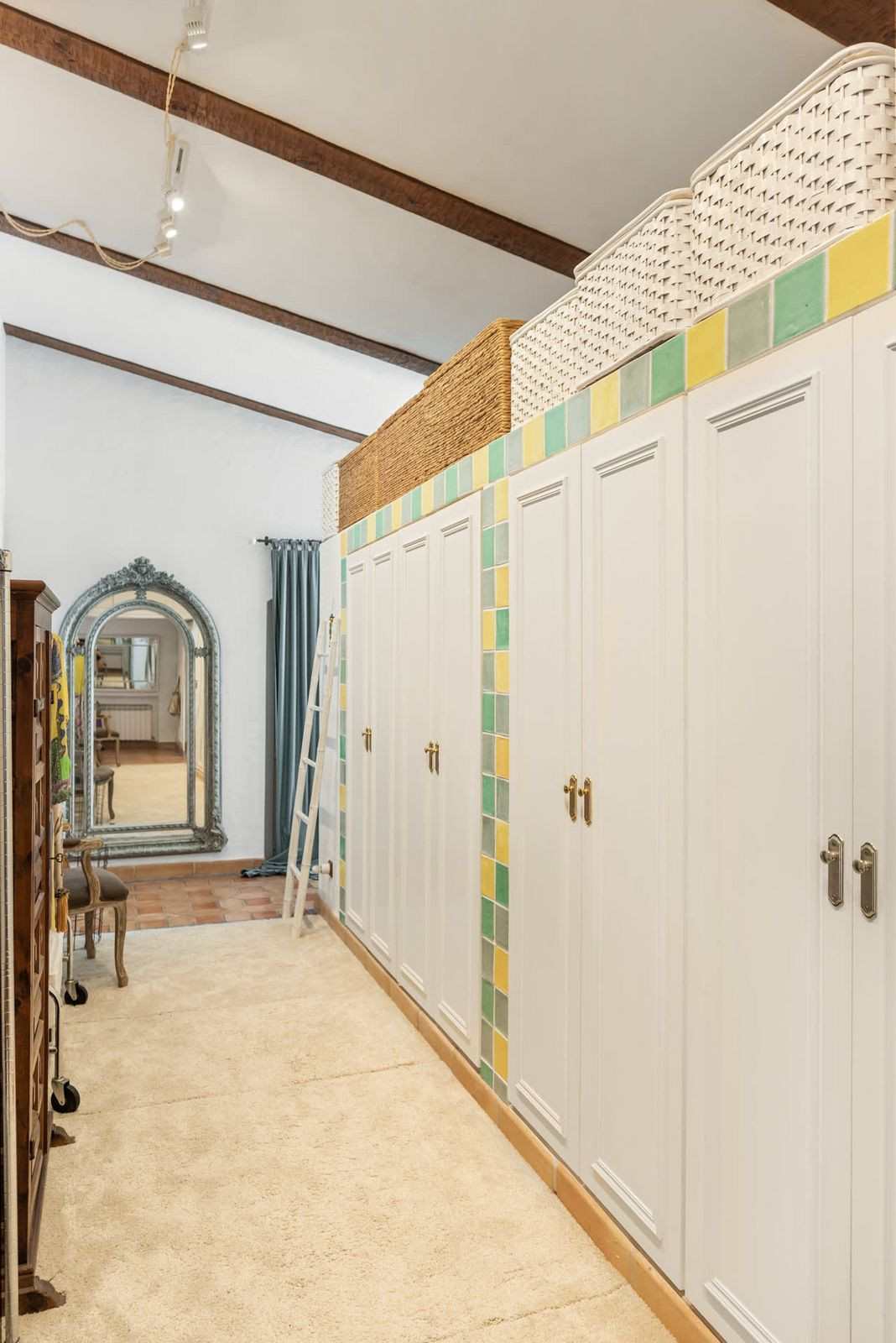 Property main view 33