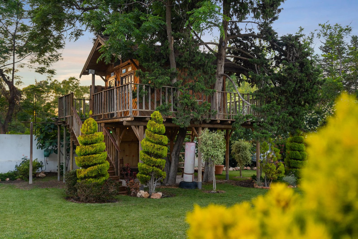 Property main view 46