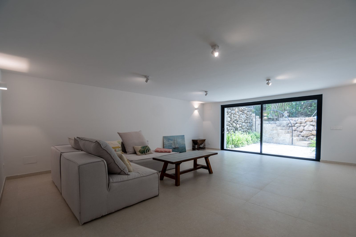 Property main view 32