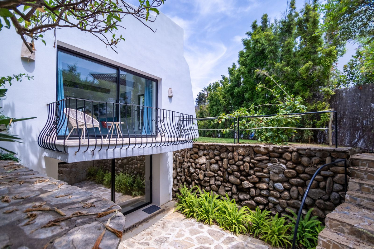 Property main view 65