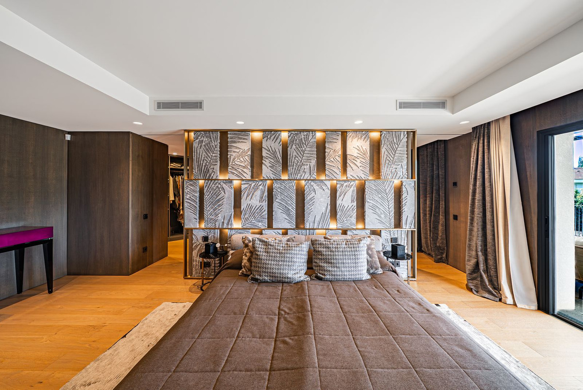 Vrijstaande Villa in Guadalmina Baja-23